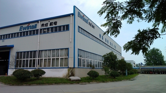 200 worków / H Maszyna do pakowania w skali 132-calowa plastikowa maszyna do zgrzewania dużych worków 16,7 l / min