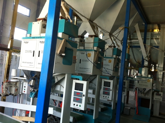 Cegła próżniowa z ekranem dotykowym 25 kg Maszyna do pakowania w worki Metller Toledo Load Cell AC380V